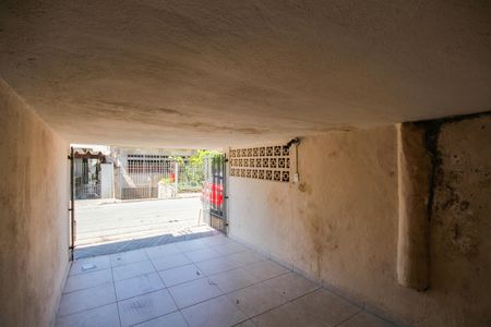 Casa à venda com 300m², 2 quartos e 2 vagasGaragem