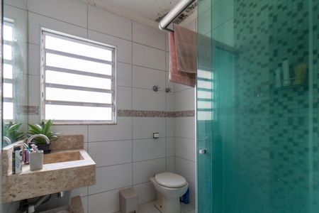 Apartamento à venda com 93m², 2 quartos e 1 vaga Apartamento à venda com 93m², 2 quartos e 1 vagaBanheiro