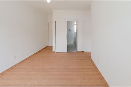 Sala de apartamento para alugar com 2 quartos, 43m² em Padre Eustáquio, Belo Horizonte