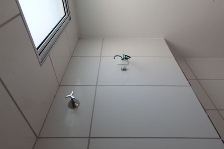 Apartamento para alugar com 43m², 2 quartos e 1 vagaBanheiro Social