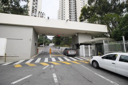 Apartamento à venda com 72m², 2 quartos e 1 vagaFachada e portaria