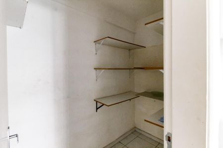 Apartamento à venda com 72m², 2 quartos e 1 vagaDespensa