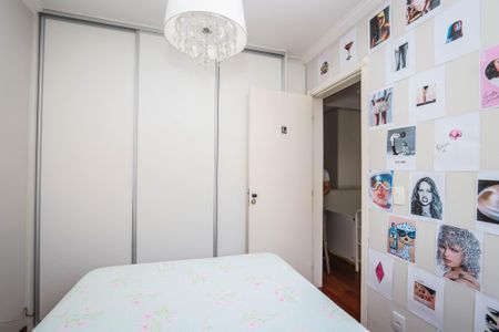 Casa de condomínio à venda com 127m², 3 quartos e 2 vagasQuarto 2