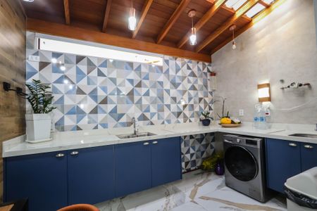 Casa de condomínio à venda com 127m², 3 quartos e 2 vagasÁrea de Serviço