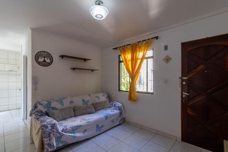 Sala de apartamento para alugar com 2 quartos, 55m² em Jardim Tranquilidade, Guarulhos