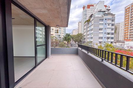 Apartamento à venda com 82m², 2 quartos e sem vaga Apartamento à venda com 82m², 2 quartos e sem vagaVaranda