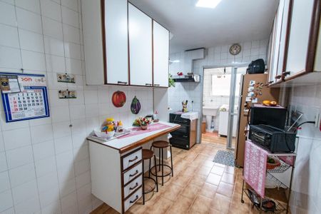 Apartamento à venda com 98m², 3 quartos e 2 vagasCozinha