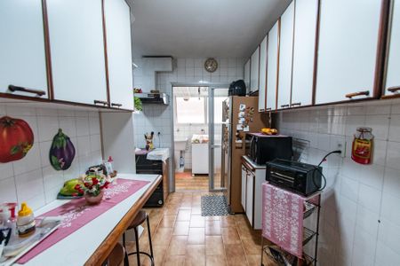 Apartamento à venda com 98m², 3 quartos e 2 vagasCozinha
