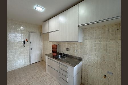 Apartamento à venda com 90m², 2 quartos e 1 vagaCozinha