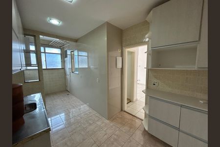 Apartamento à venda com 90m², 2 quartos e 1 vagaCozinha