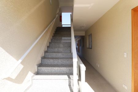 Apartamento à venda com 39m², 2 quartos e 1 vagaEscada