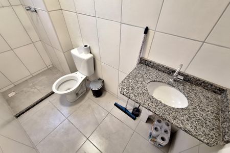 Apartamento para alugar com 53m², 2 quartos e sem vaga Apartamento para alugar com 53m², 2 quartos e sem vagaBanheiro