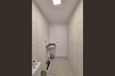 Apartamento para alugar com 53m², 2 quartos e sem vaga Apartamento para alugar com 53m², 2 quartos e sem vagaBanheiro