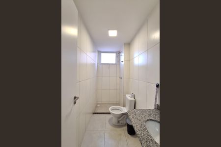 Apartamento para alugar com 53m², 2 quartos e sem vaga Apartamento para alugar com 53m², 2 quartos e sem vagaBanheiro