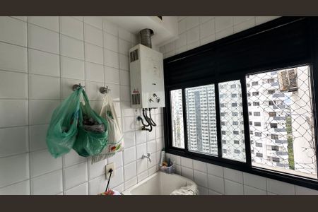 Apartamento à venda com 81m², 3 quartos e sem vagaÁrea de Serviço