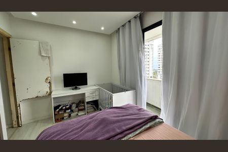 Apartamento à venda com 81m², 3 quartos e sem vagaSuíte