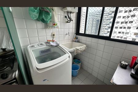 Apartamento à venda com 81m², 3 quartos e sem vagaÁrea de Serviço