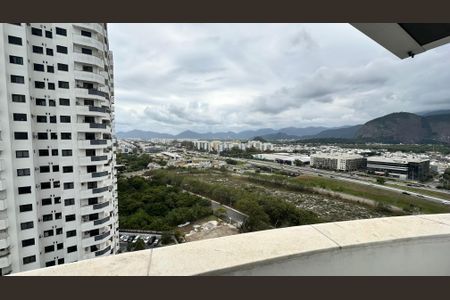 Apartamento à venda com 81m², 3 quartos e sem vagaVaranda da Suíte