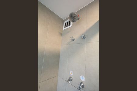 Studio à venda com 30m², 1 quarto e 1 vaga Studio à venda com 30m², 1 quarto e 1 vagaBanheiro