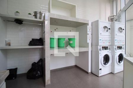 Studio à venda com 30m², 1 quarto e 1 vaga Studio à venda com 30m², 1 quarto e 1 vagaLavanderia