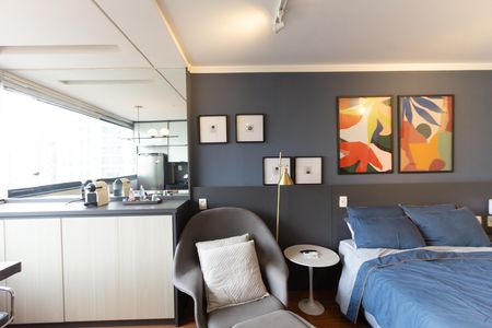 Studio à venda com 30m², 1 quarto e 1 vaga Studio à venda com 30m², 1 quarto e 1 vagaStudio