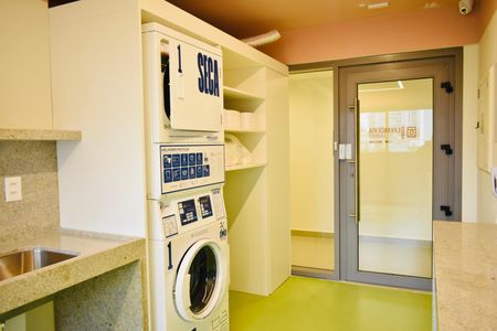 Studio à venda com 44m², 0 quarto e sem vaga Studio à venda com 44m², 0 quarto e sem vagaLavanderia