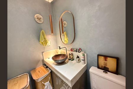 Apartamento à venda com 115m², 3 quartos e 2 vagas Apartamento à venda com 115m², 3 quartos e 2 vagasBanheiro