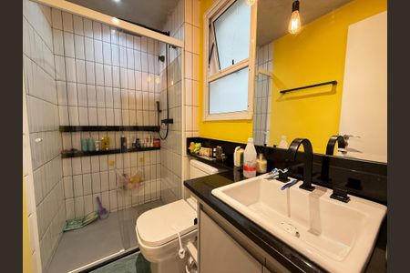 Apartamento à venda com 115m², 3 quartos e 2 vagas Apartamento à venda com 115m², 3 quartos e 2 vagasBanheiro