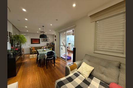 Apartamento à venda com 115m², 3 quartos e 2 vagas Apartamento à venda com 115m², 3 quartos e 2 vagasSala