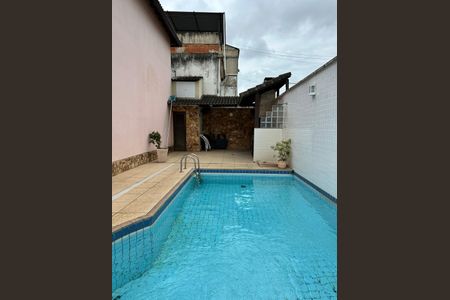 Casa à venda com 125m², 3 quartos e 1 vagaÁrea comum