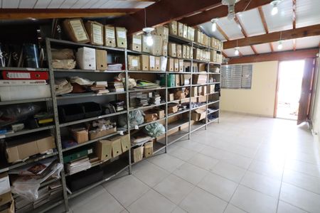 Casa à venda com 240m², 4 quartos e 2 vagasQuarto de Serviço