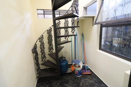 Casa à venda com 240m², 4 quartos e 2 vagasCozinha 1