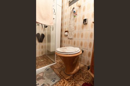 Casa para alugar com 88m², 2 quartos e 1 vaga Casa para alugar com 88m², 2 quartos e 1 vagaBanheiro Social