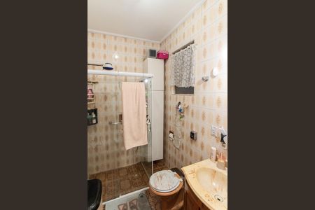 Casa para alugar com 88m², 2 quartos e 1 vaga Casa para alugar com 88m², 2 quartos e 1 vagaBanheiro Social