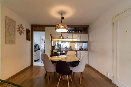 Apartamento à venda com 148m², 4 quartos e 2 vagasSala de Jantar