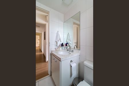 Apartamento à venda com 148m², 4 quartos e 2 vagasBanheiro da Suíte 2