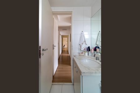 Apartamento à venda com 148m², 4 quartos e 2 vagasBanheiro da Suíte 2