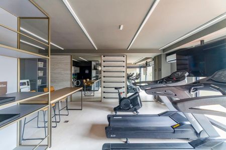 Studio para alugar com 27m², 1 quarto e sem vaga Studio para alugar com 27m², 1 quarto e sem vagaÁrea comum - Academia