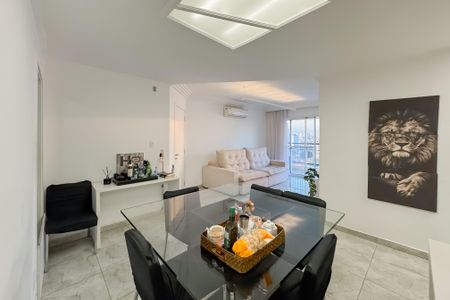 Sala de apartamento à venda com 3 quartos, 98m² em Vila Dom Pedro I, São Paulo