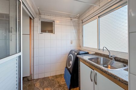Apartamento à venda com 98m², 3 quartos e 2 vagasÁrea de Serviço
