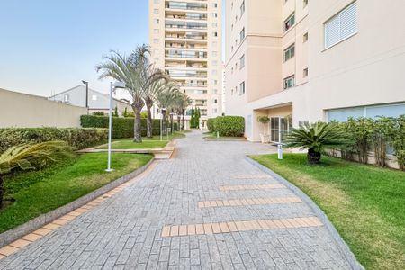 Apartamento à venda com 98m², 3 quartos e 2 vagasEntrada