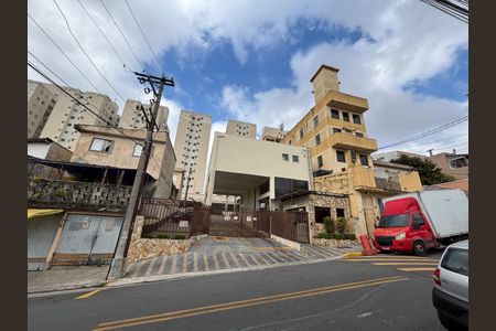 Apartamento para alugar com 50m², 2 quartos e 1 vagaFachada e portaria