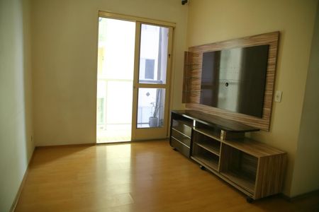 Sala de apartamento para alugar com 2 quartos, 50m² em Vila Planalto, São Bernardo do Campo