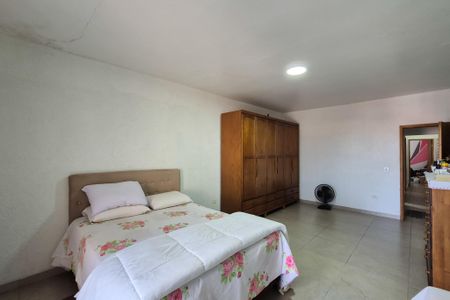 Casa para alugar com 219m², 3 quartos e 2 vagasQuarto 1