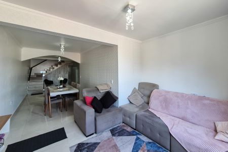 Casa para alugar com 219m², 3 quartos e 2 vagasSala