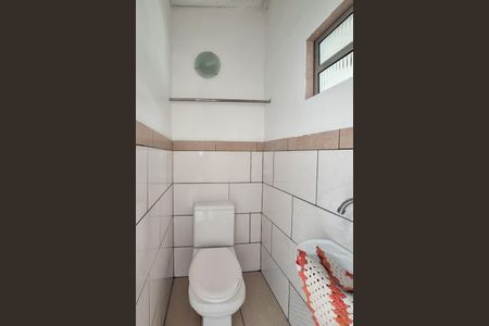 Casa para alugar com 219m², 3 quartos e 2 vagasBanheiro de serviço