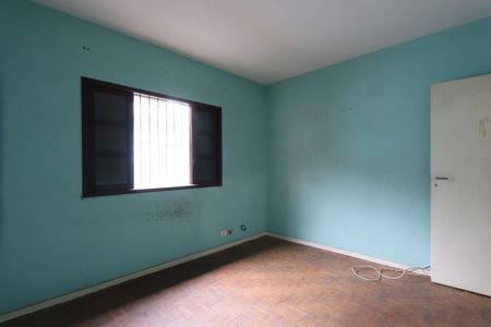 Quarto 2 de casa para alugar com 2 quartos, 178m² em Jardim Três Marias, São Paulo