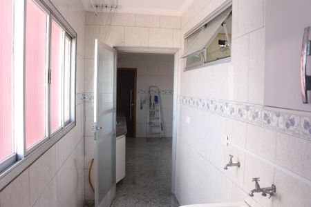 Apartamento para alugar com 106m², 3 quartos e 1 vagaÁrea de Serviço