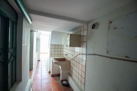 Casa para alugar com 135m², 2 quartos e 1 vagaÁrea de Serviço