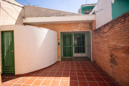 Casa para alugar com 135m², 2 quartos e 1 vagaFachada 